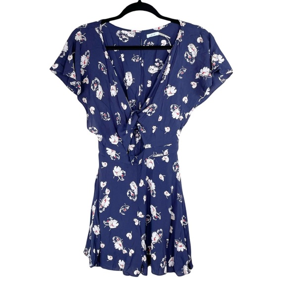UO Kimchi Blue Navy Floral Romper - Picture 3 of 9